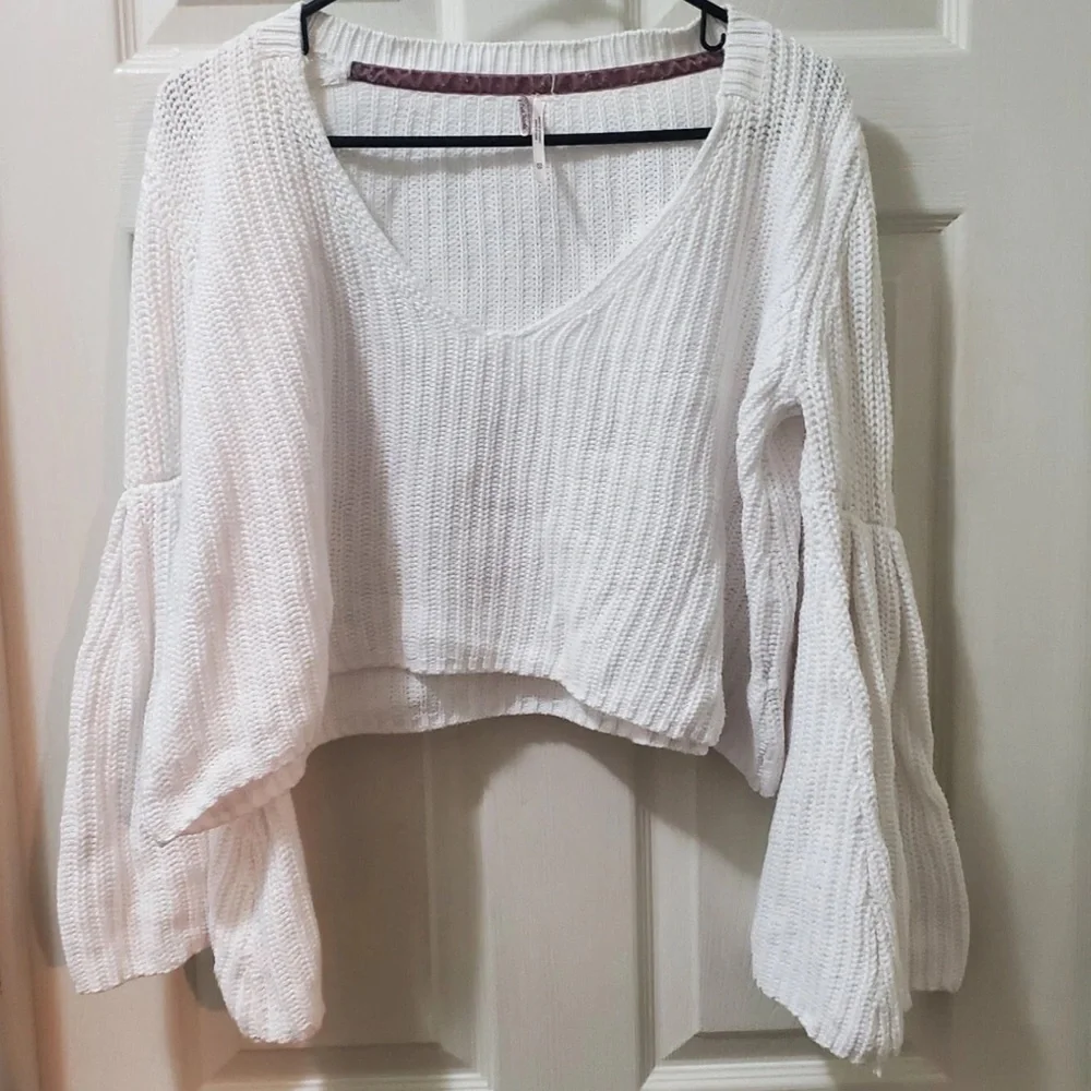 Free People White Bell Sleeve Knit Sweater Size Small